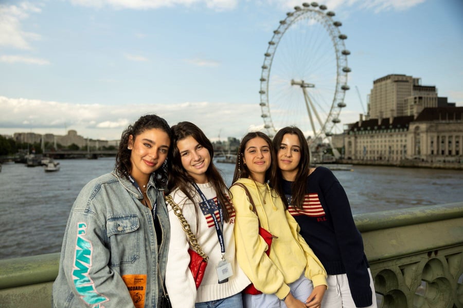 London Oxford Royale Beyond the Classromm